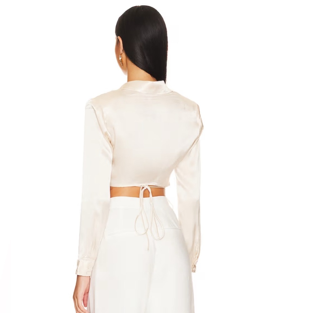 ASTR the Label
Delphi Top